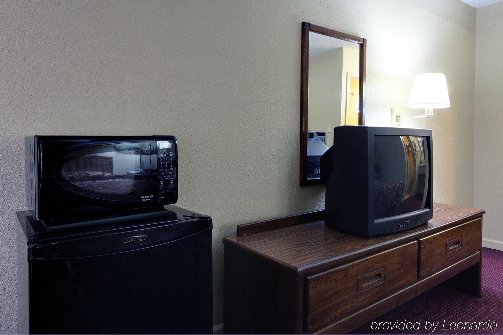 Americas Best Value Inn & Suites Greenville Phòng bức ảnh